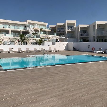 Marco'S Senator Suite Costa Teguise Dış mekan fotoğraf