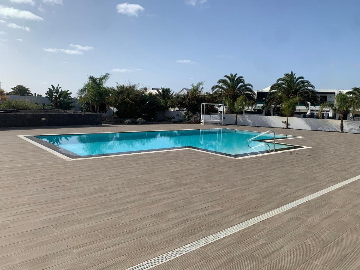 Marco'S Senator Suite Costa Teguise Dış mekan fotoğraf